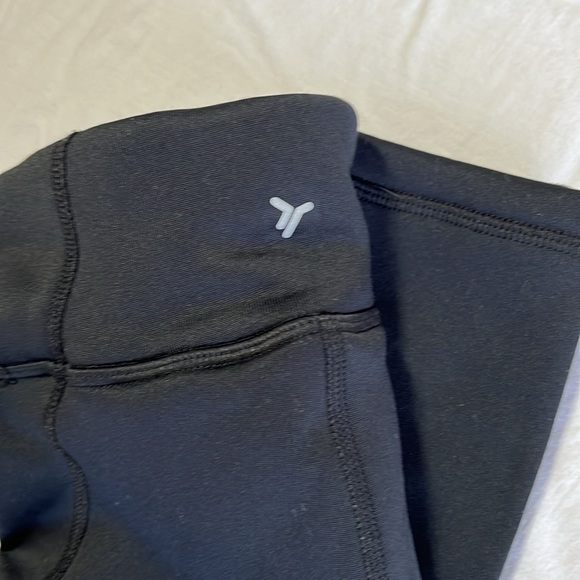 Fleece lined Old Navy Active leggings size small (6/7) - Picture 4 of 4